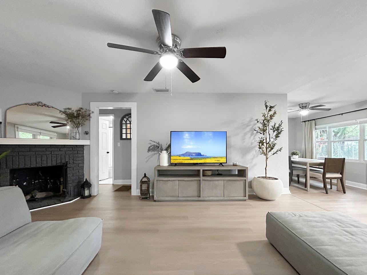 KENILWORTH SUB - Residential