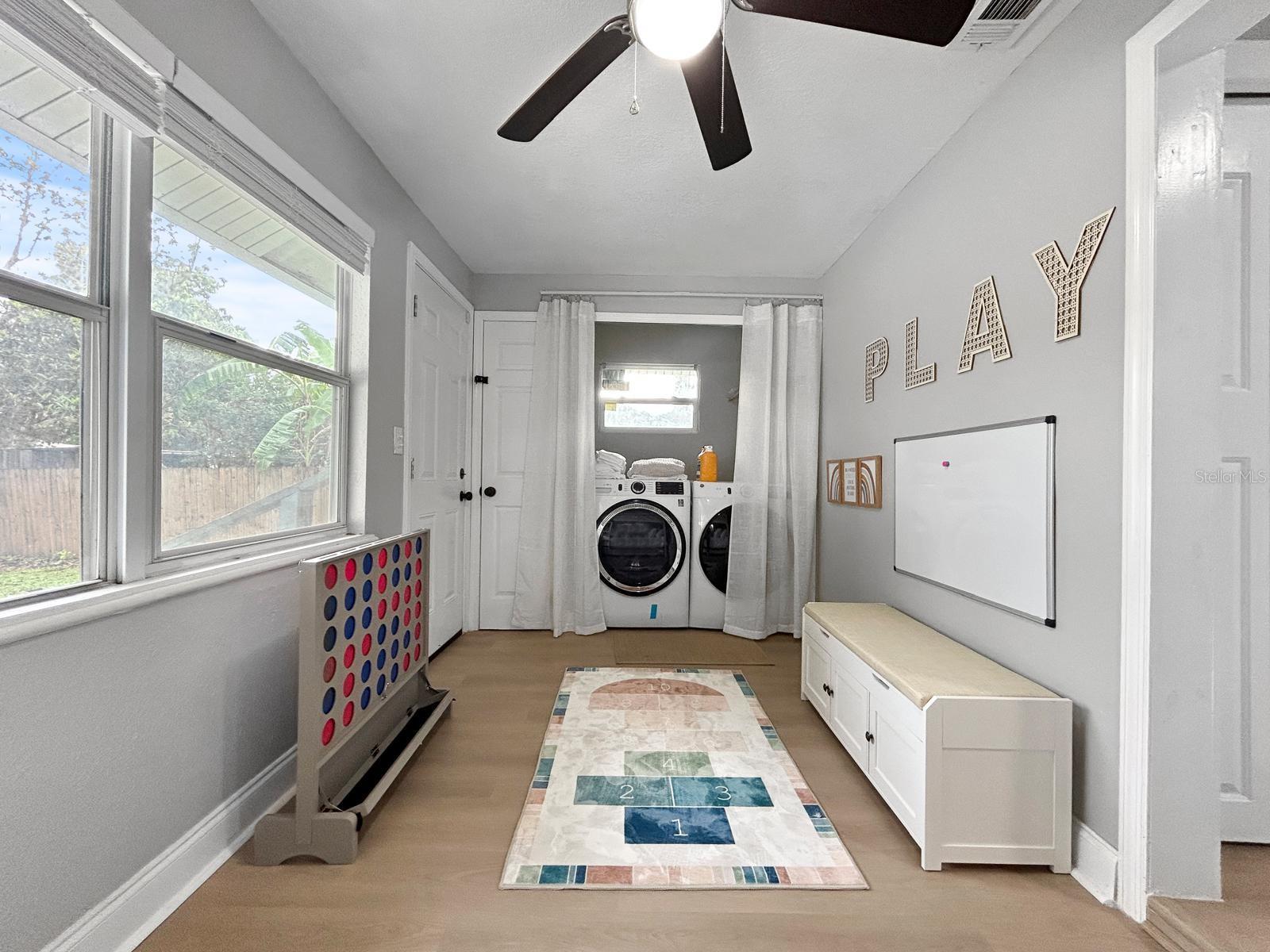 KENILWORTH SUB - Residential