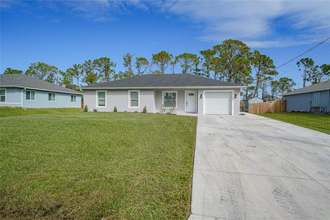 A home in PORT CHARLOTTE