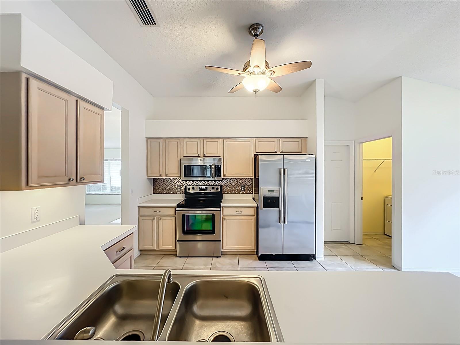 GEORGETOWNE UNIT 3 - Residential