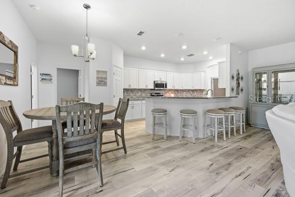 KINGSLAND COUNTRY ESTATES WHISPERING PINES - Residential