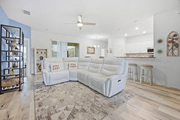 KINGSLAND COUNTRY ESTATES WHISPERING PINES - Residential