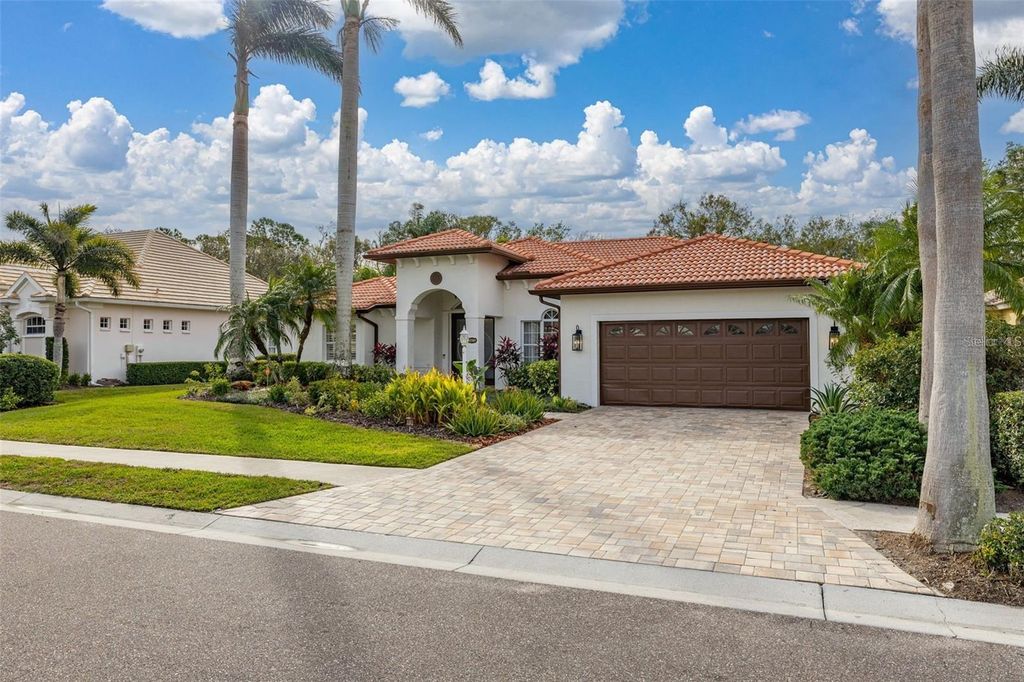 Photo of 6720 The Masters Avenue, Lakewood Ranch, FL 34202 (MLS # O6376662)