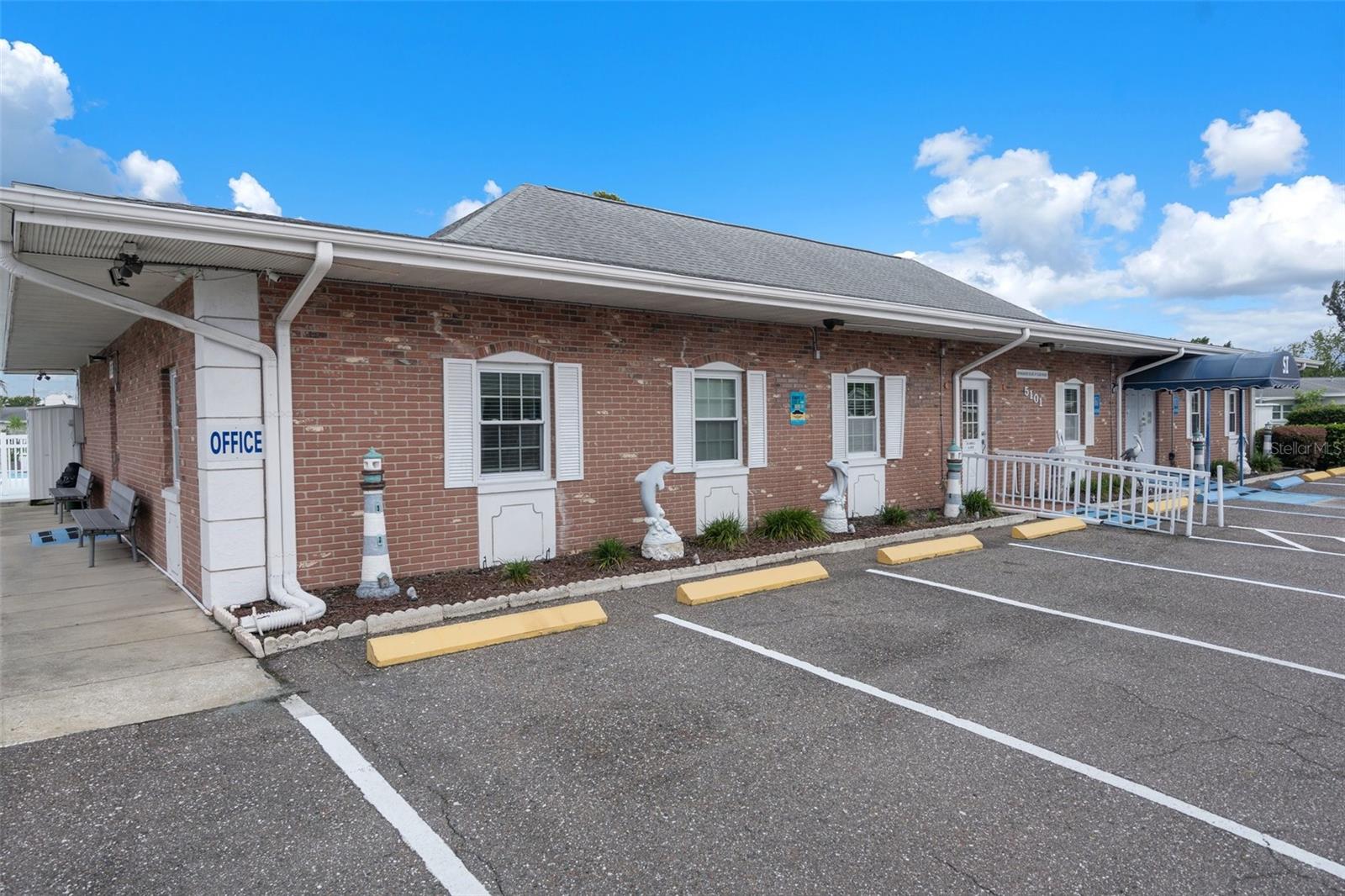 SPRINGWOOD VILLAS - Residential Lease