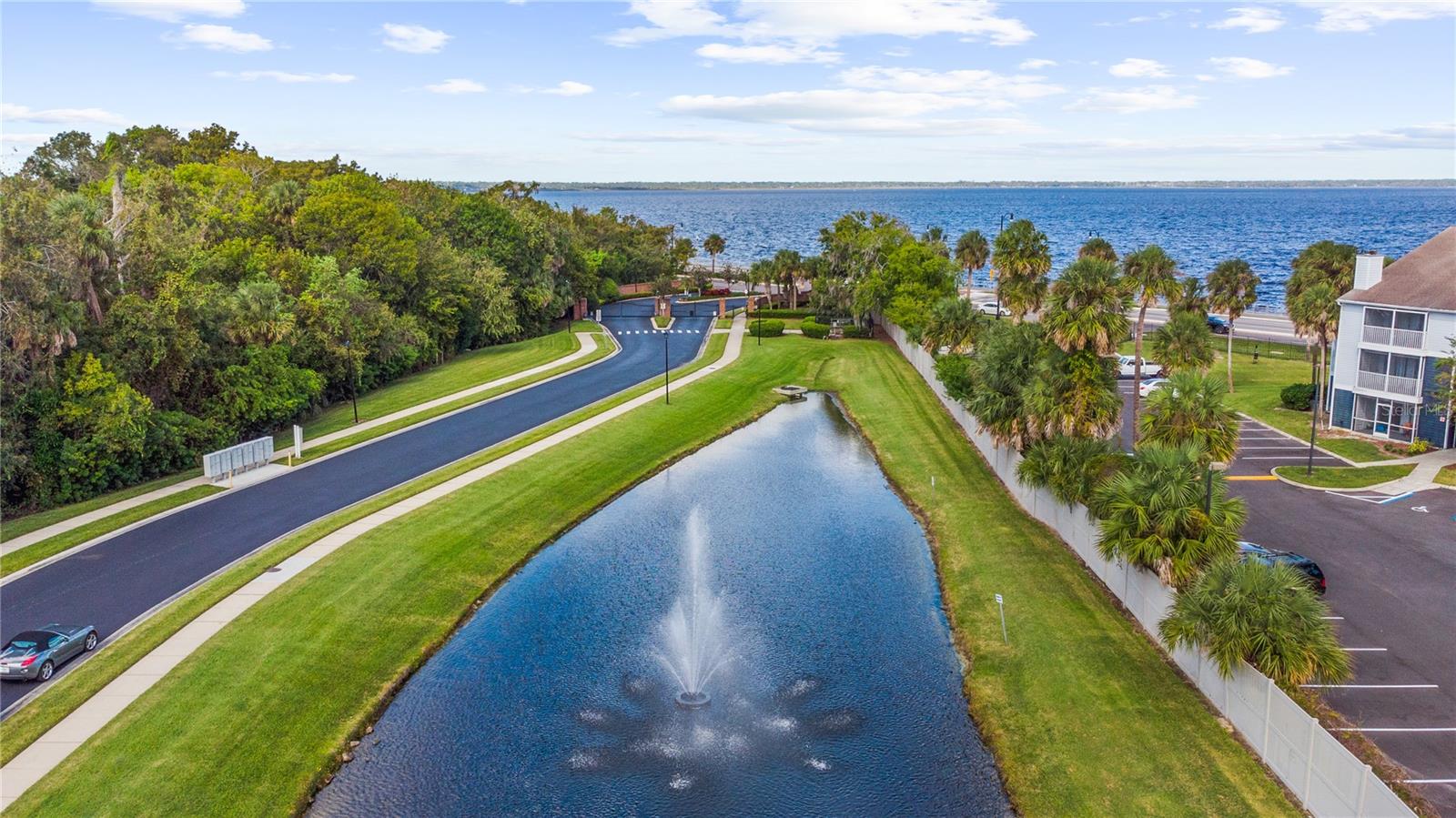 VENETIAN BAY - Residential