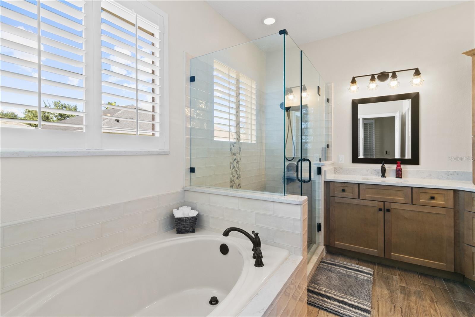 VENETIAN BAY - Residential