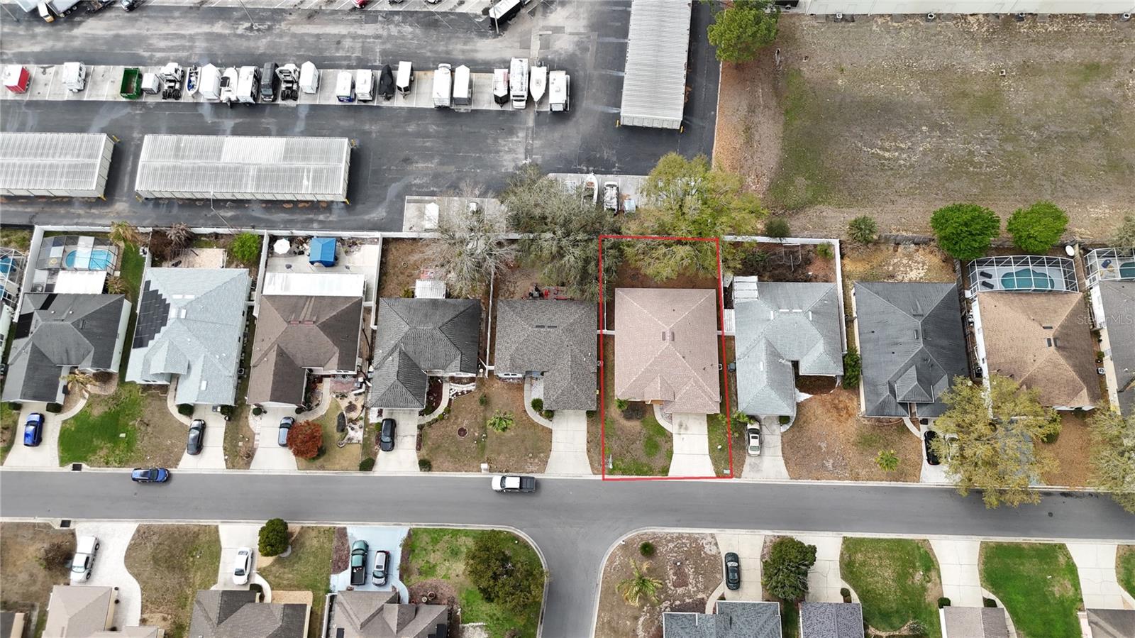 FAIRWAYS LAKE ESTS PH 1 - Residential