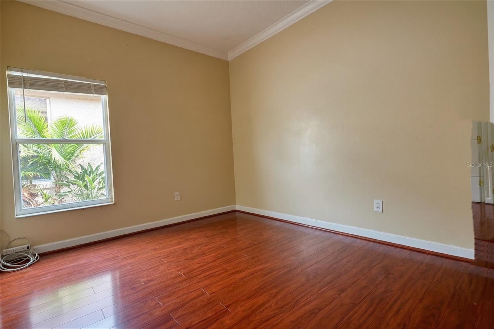 FAIRWAYS LAKE ESTS PH 1 - Residential