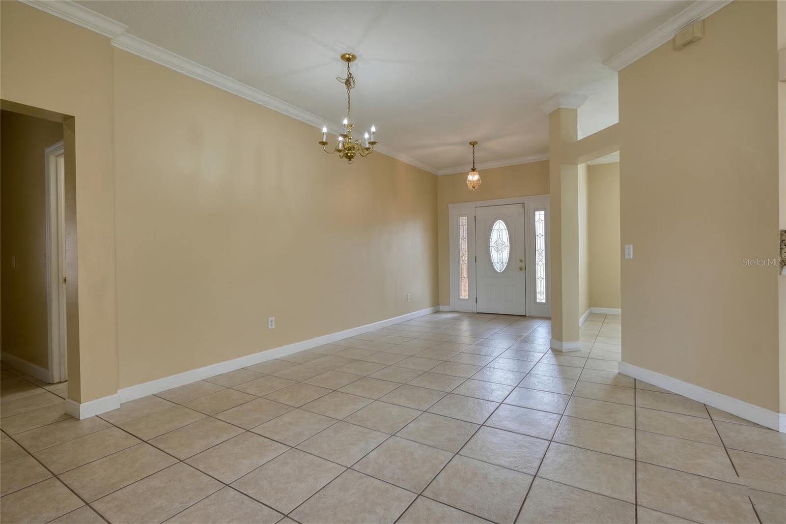 FAIRWAYS LAKE ESTS PH 1 - Residential