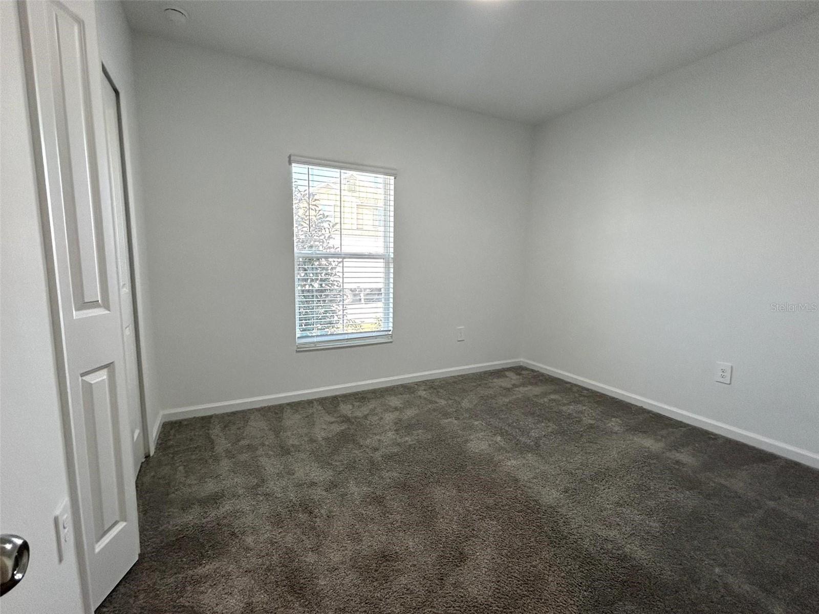 KNIGHTSBRIDGE PH 1 - Residential Lease