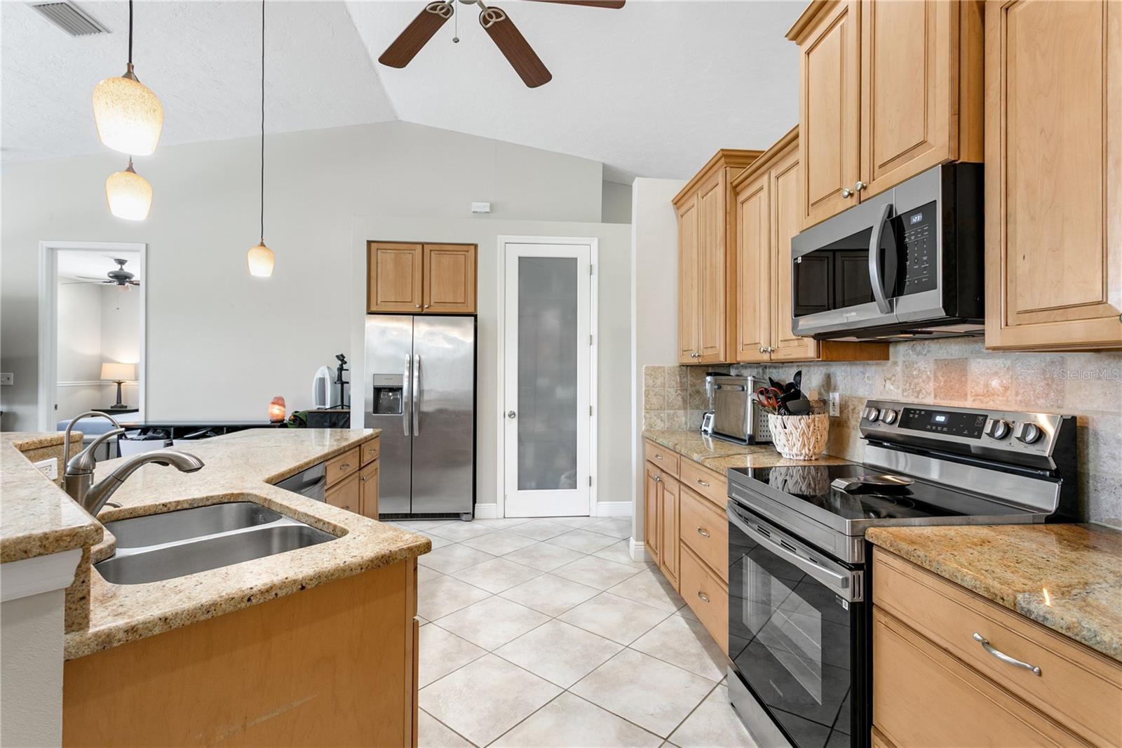 CITRUS HIGHLANDS - Residential