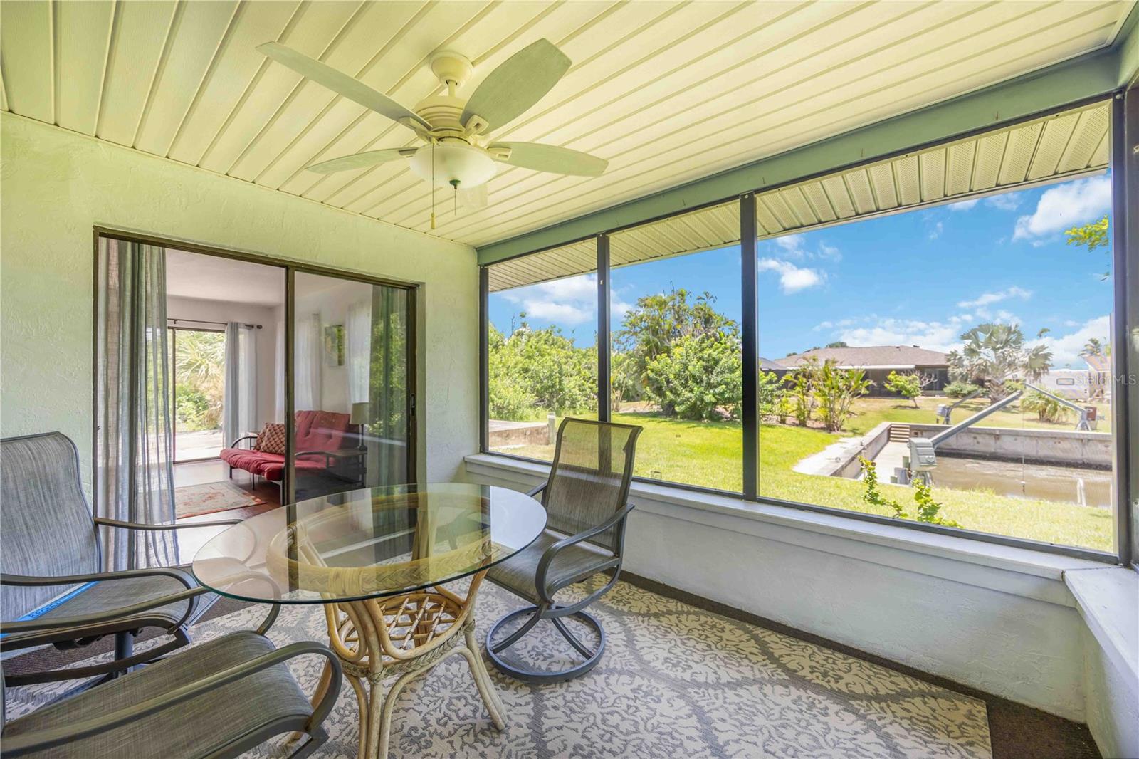 LANDINGS ON LEMON BAY - Residential
