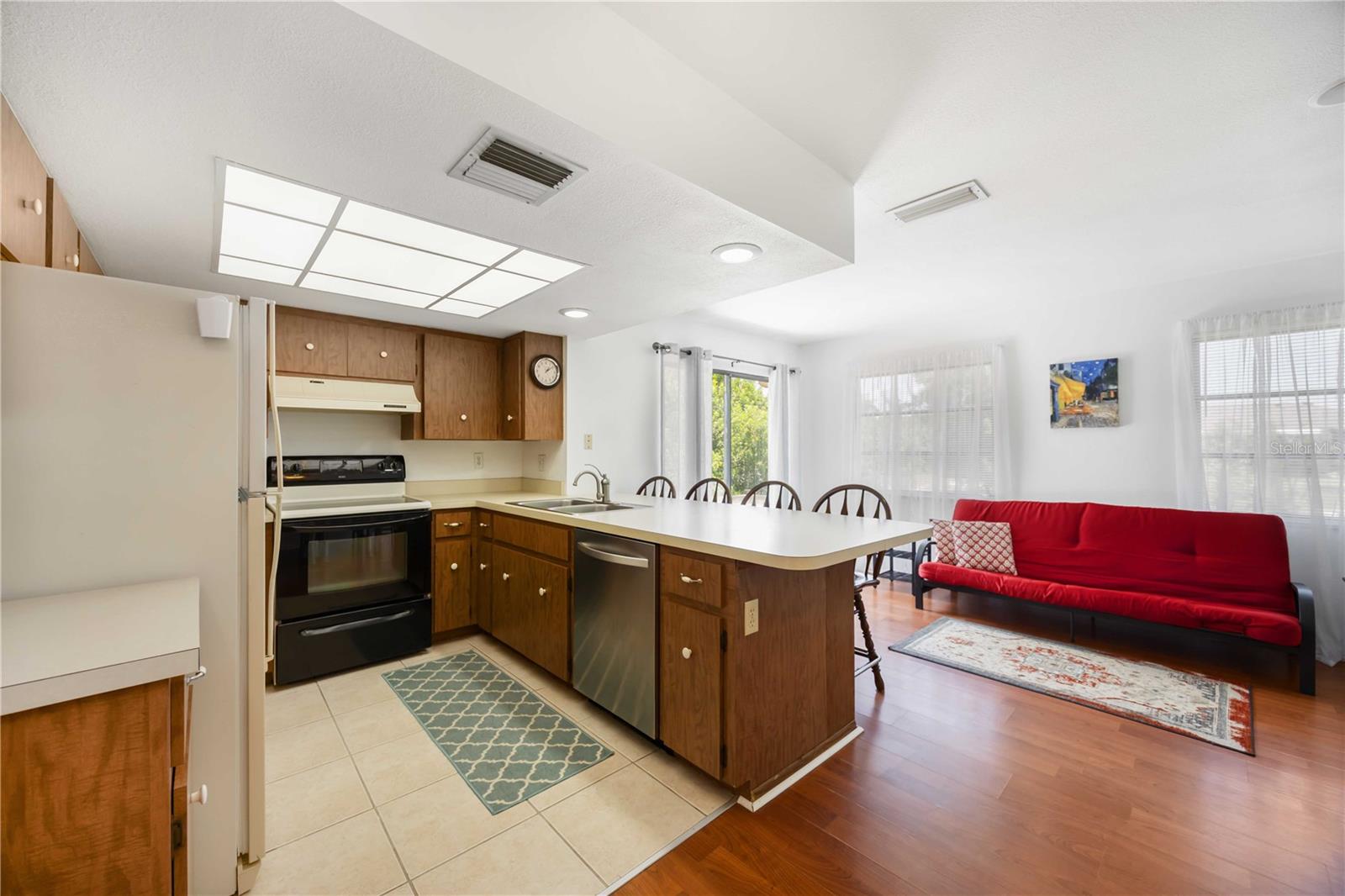 LANDINGS ON LEMON BAY - Residential