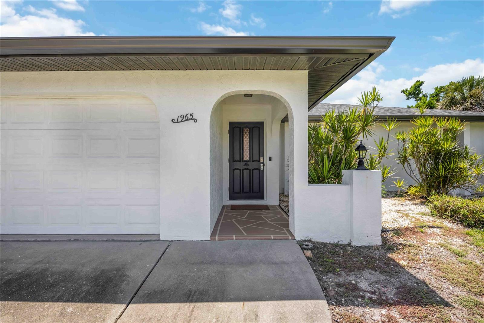 LANDINGS ON LEMON BAY - Residential