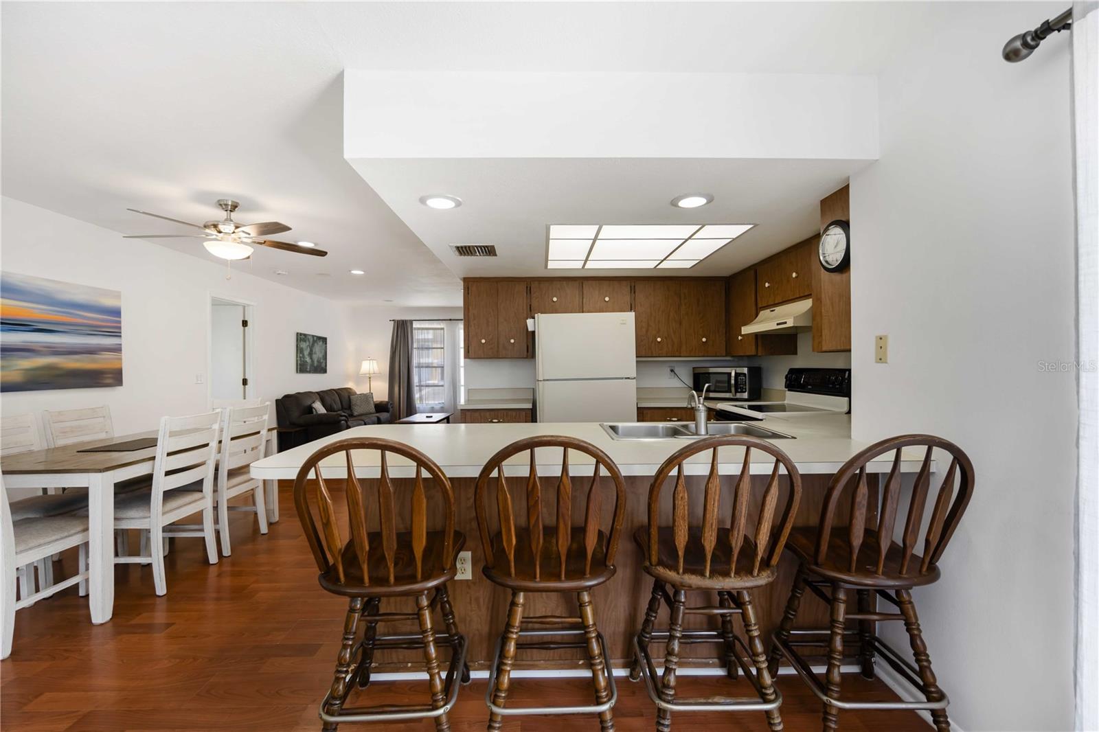 LANDINGS ON LEMON BAY - Residential