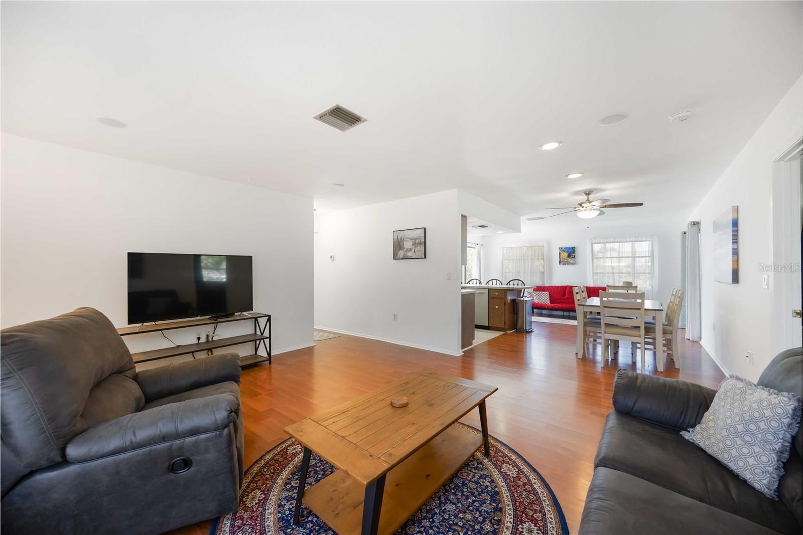 LANDINGS ON LEMON BAY - Residential