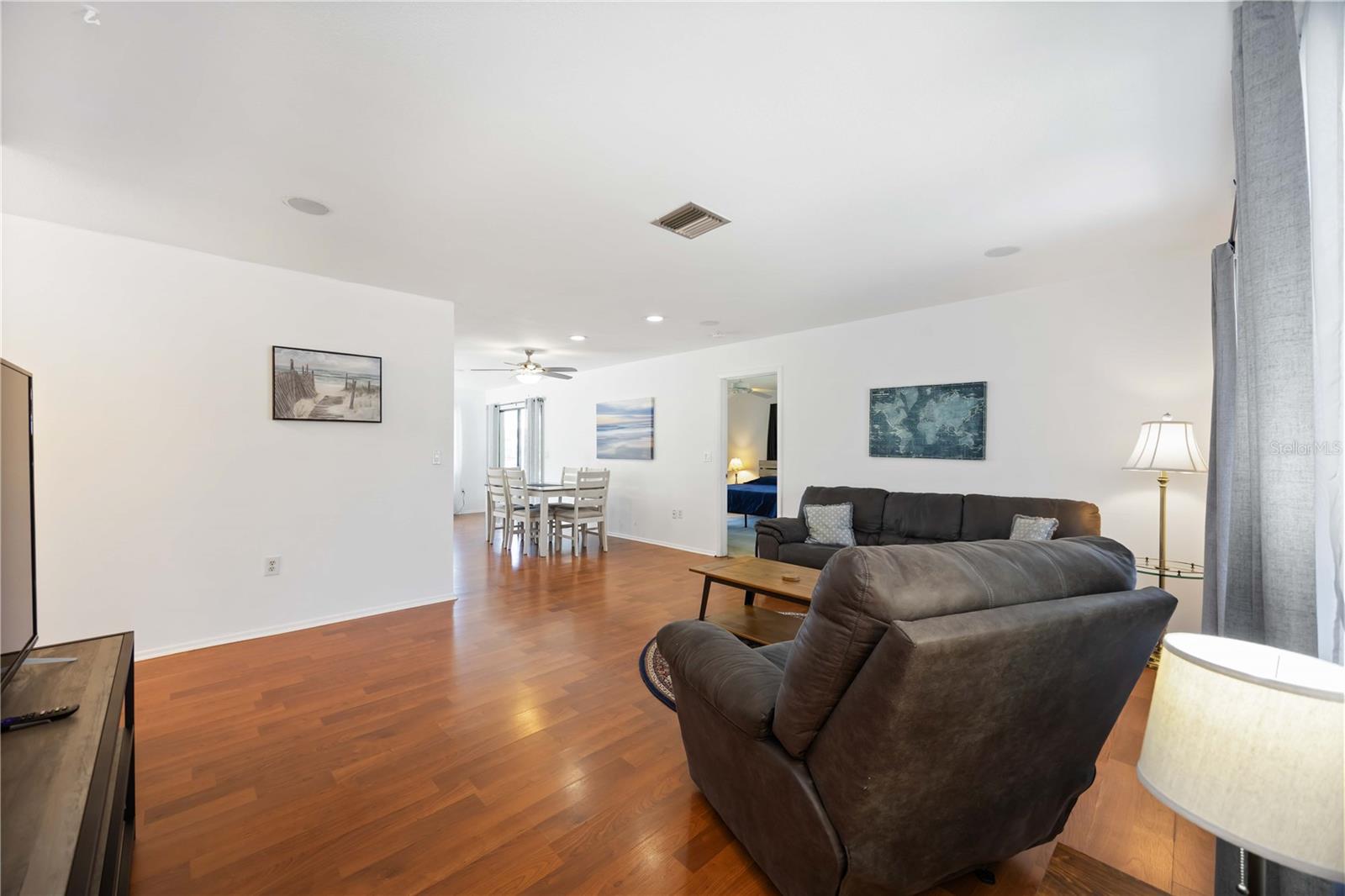 LANDINGS ON LEMON BAY - Residential