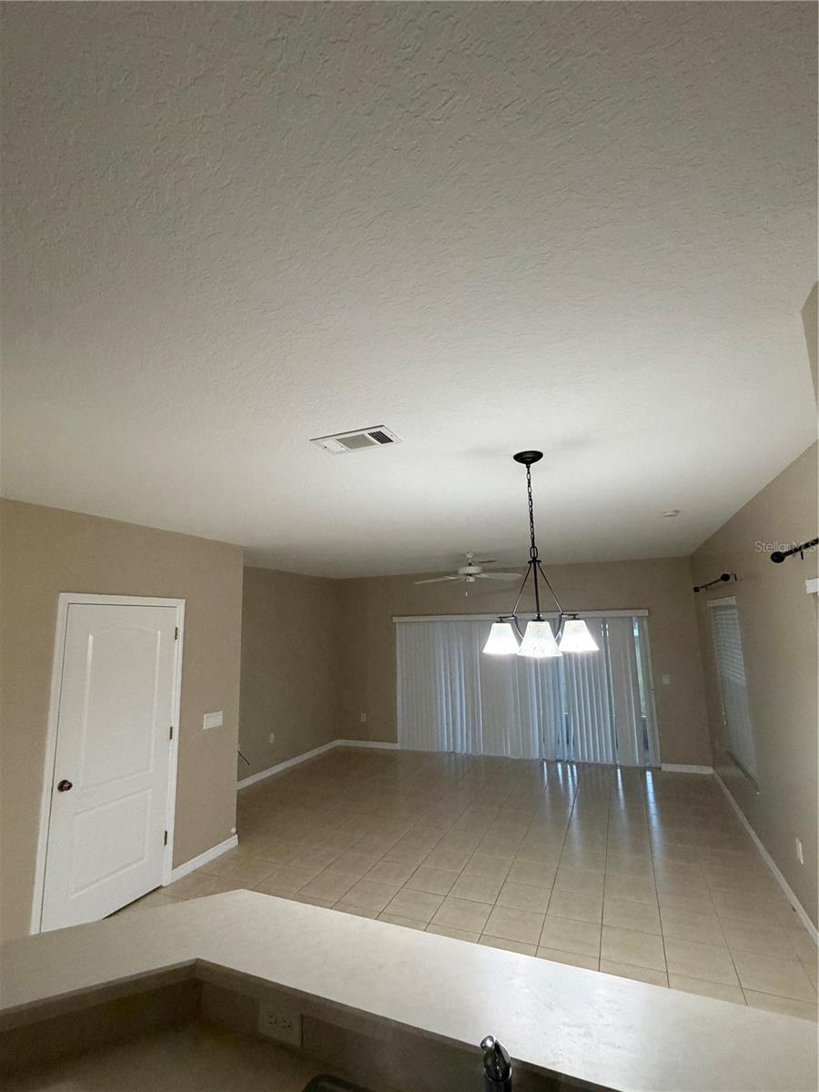 TOWNS LEGACY PARK - Residential Lease