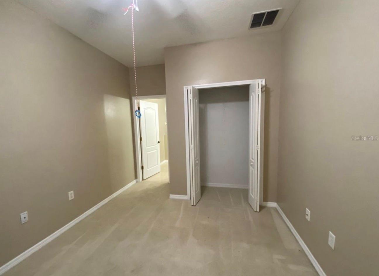 TOWNS LEGACY PARK - Residential Lease