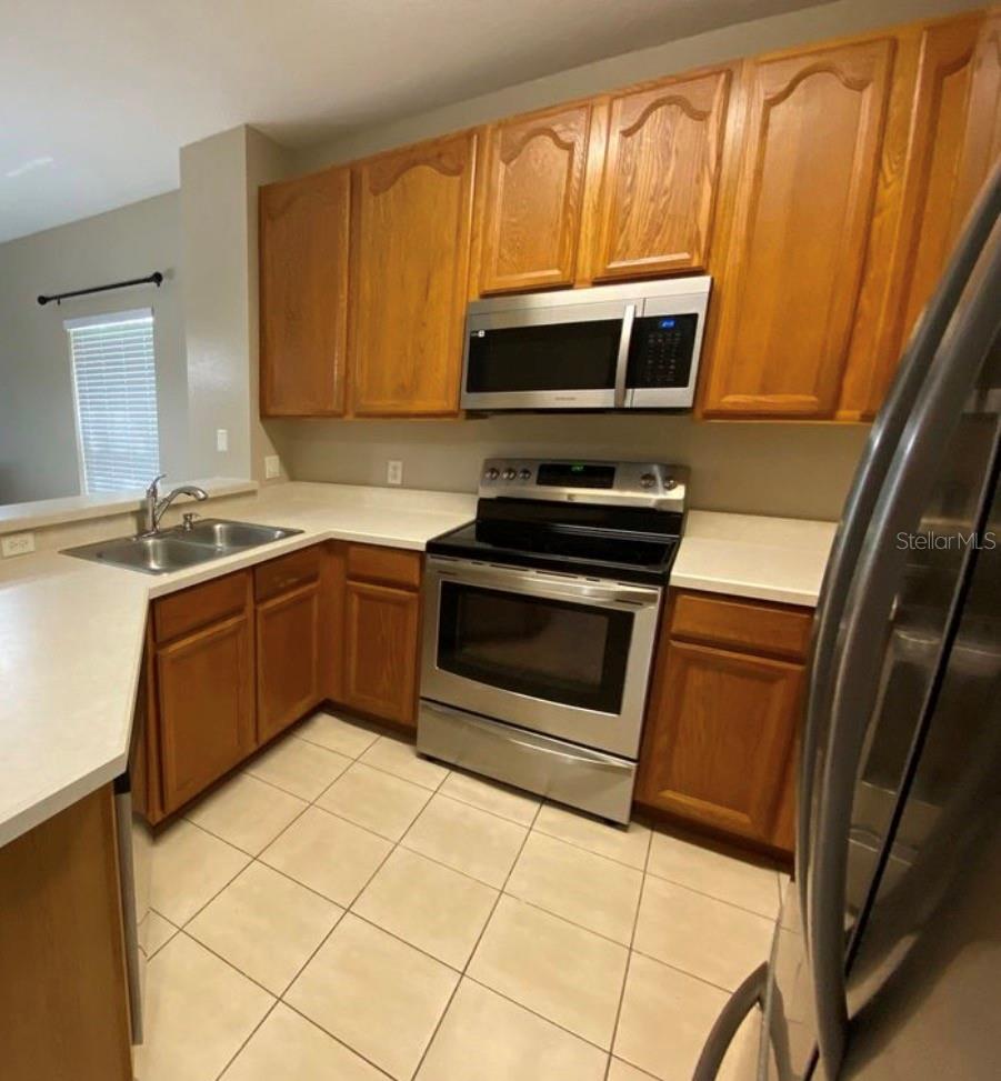 TOWNS LEGACY PARK - Residential Lease