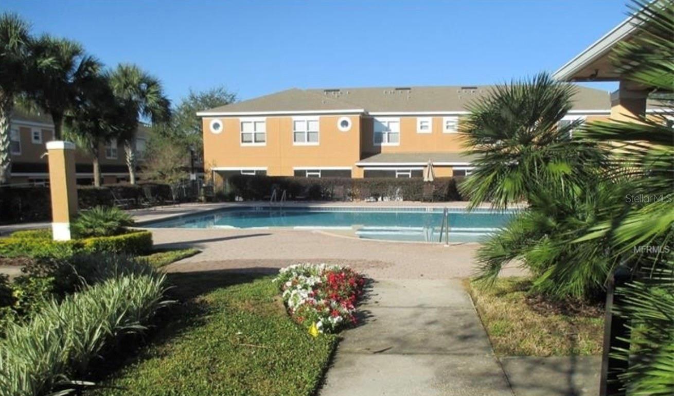 TOWNS LEGACY PARK - Residential Lease