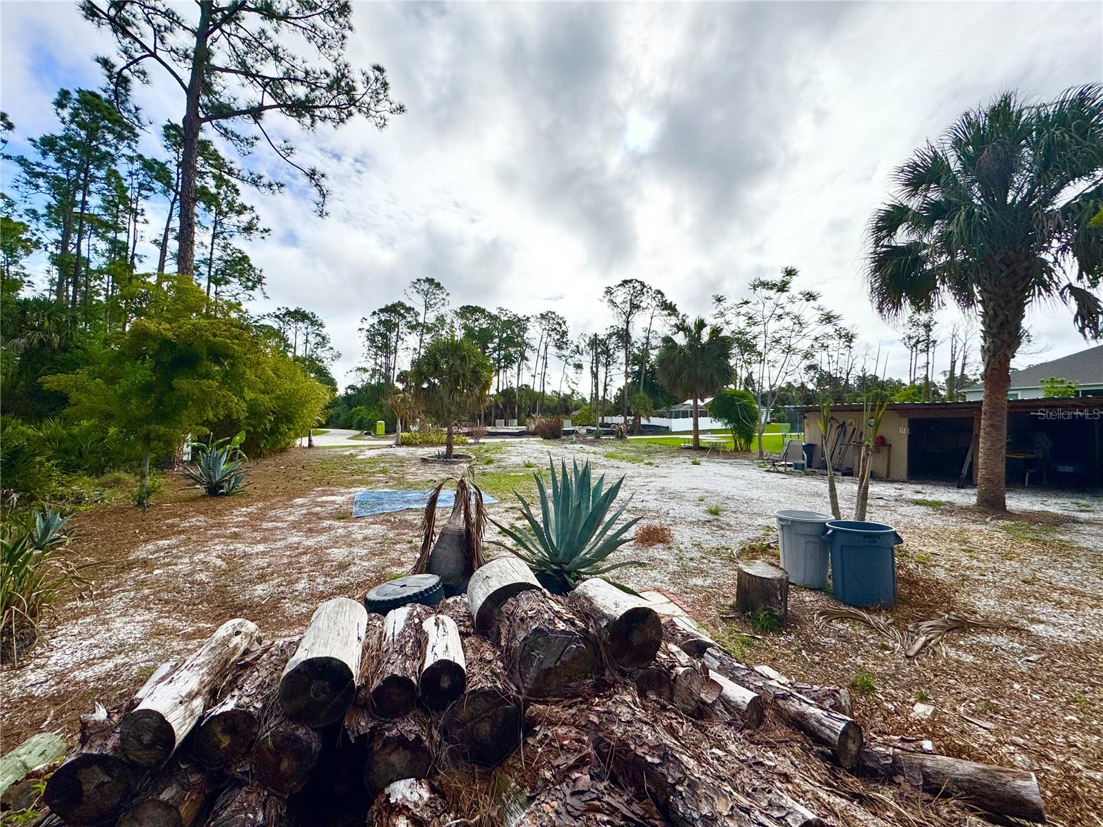 PORT CHARLOTTE SUB 17 - Land