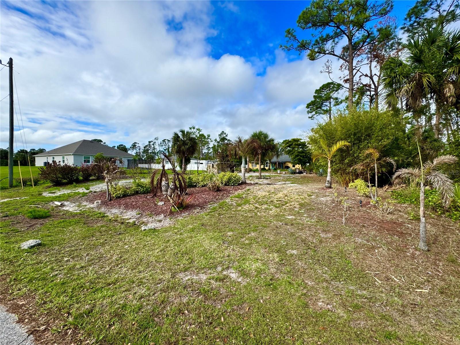 PORT CHARLOTTE SUB 17 - Land