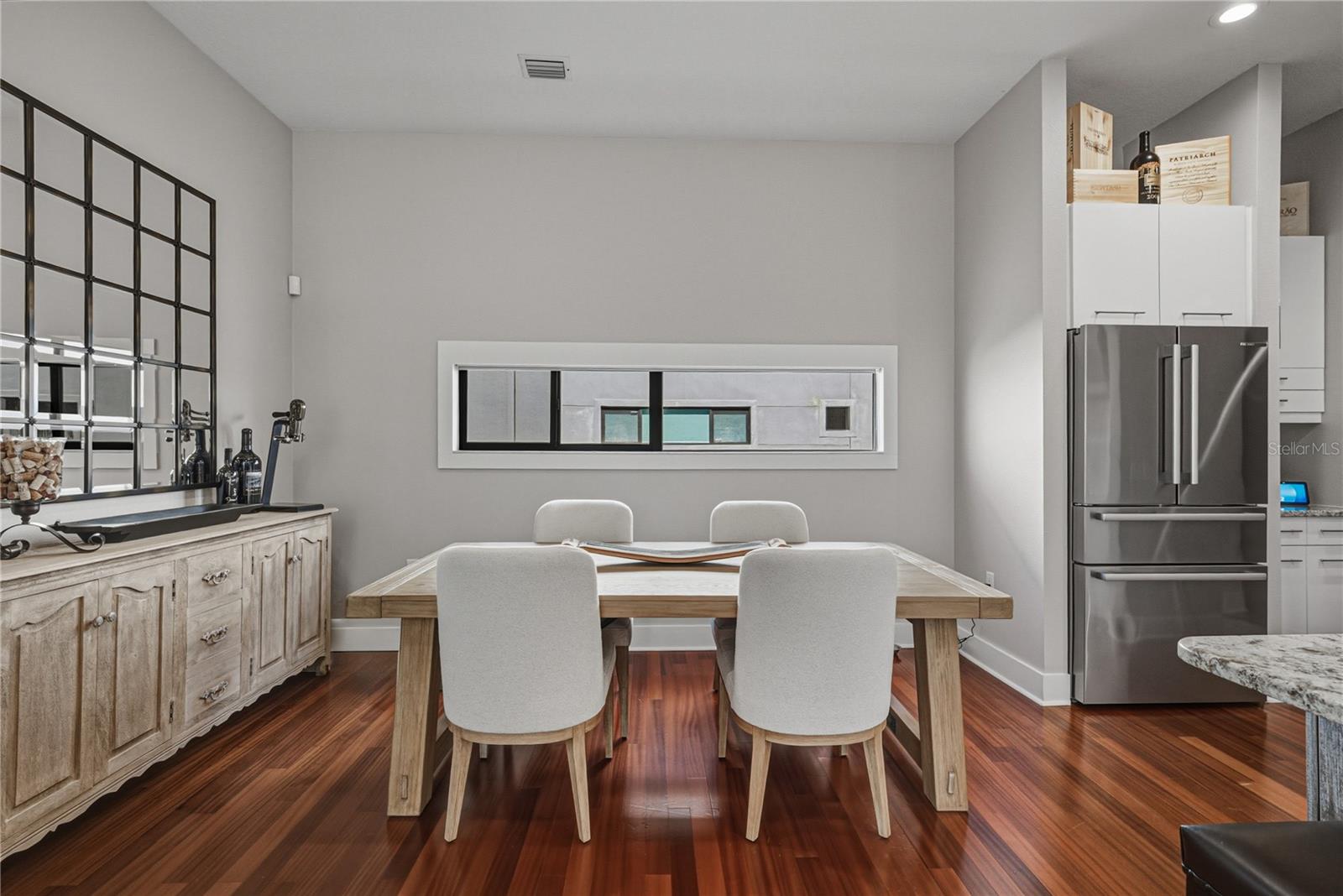 3012 W BARCELONA STREET 2