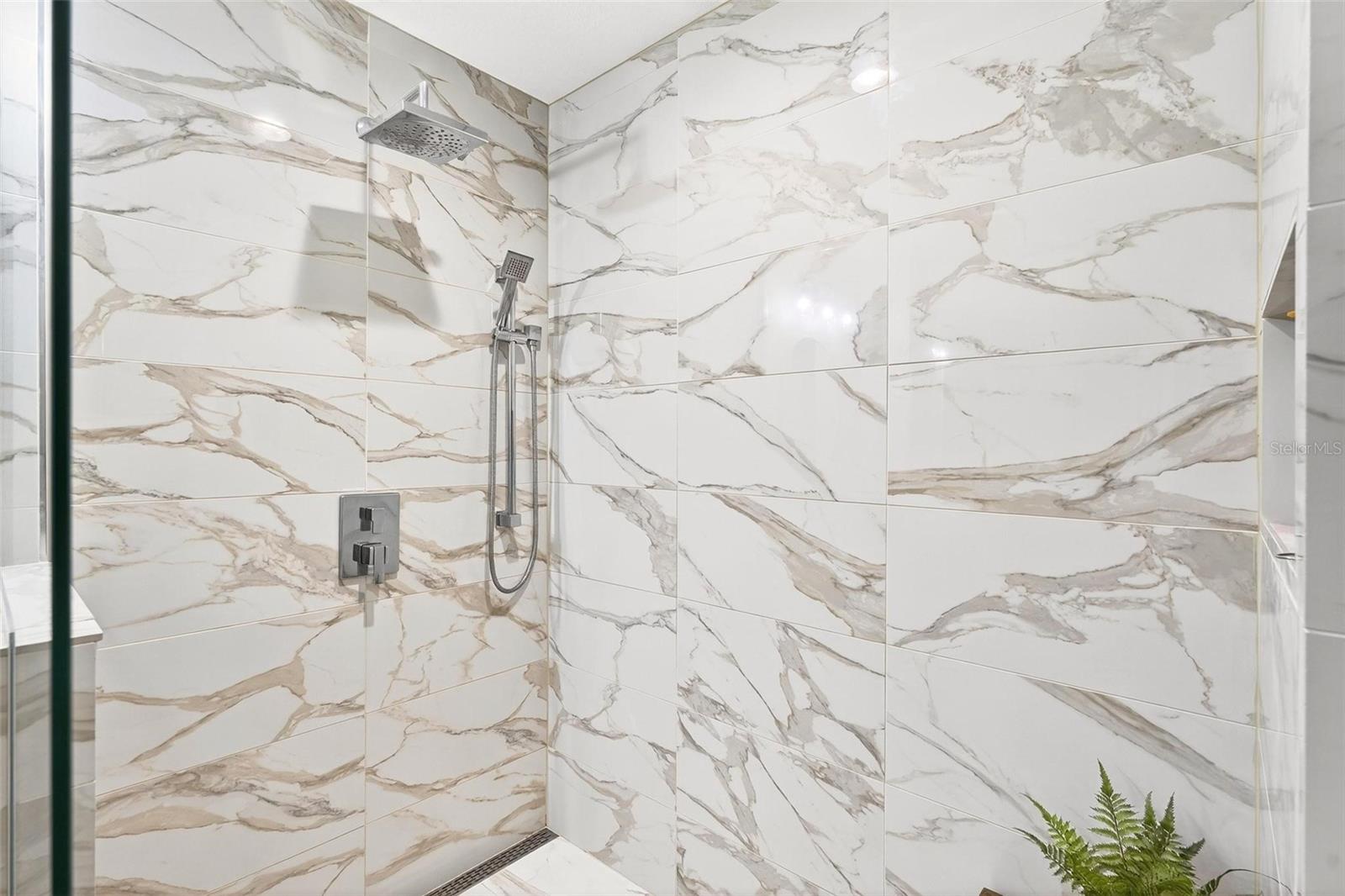 SANLANDO SPGS - Residential