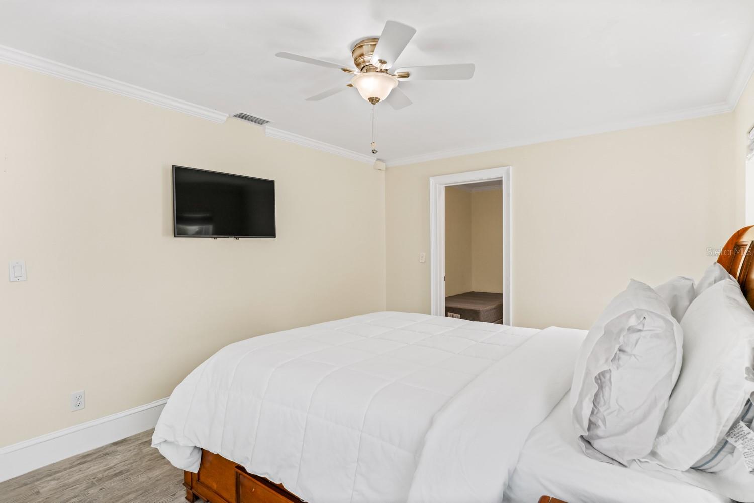 ISLE OF PALMS 2ND ADD - Residential Lease