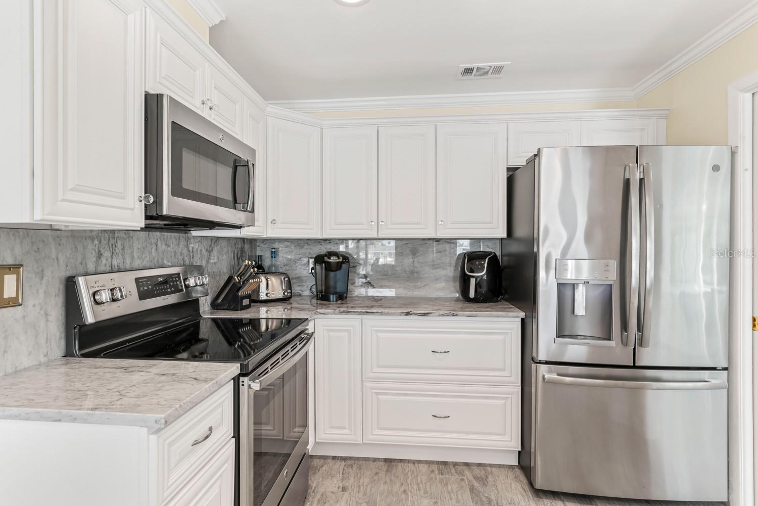 ISLE OF PALMS 2ND ADD - Residential Lease