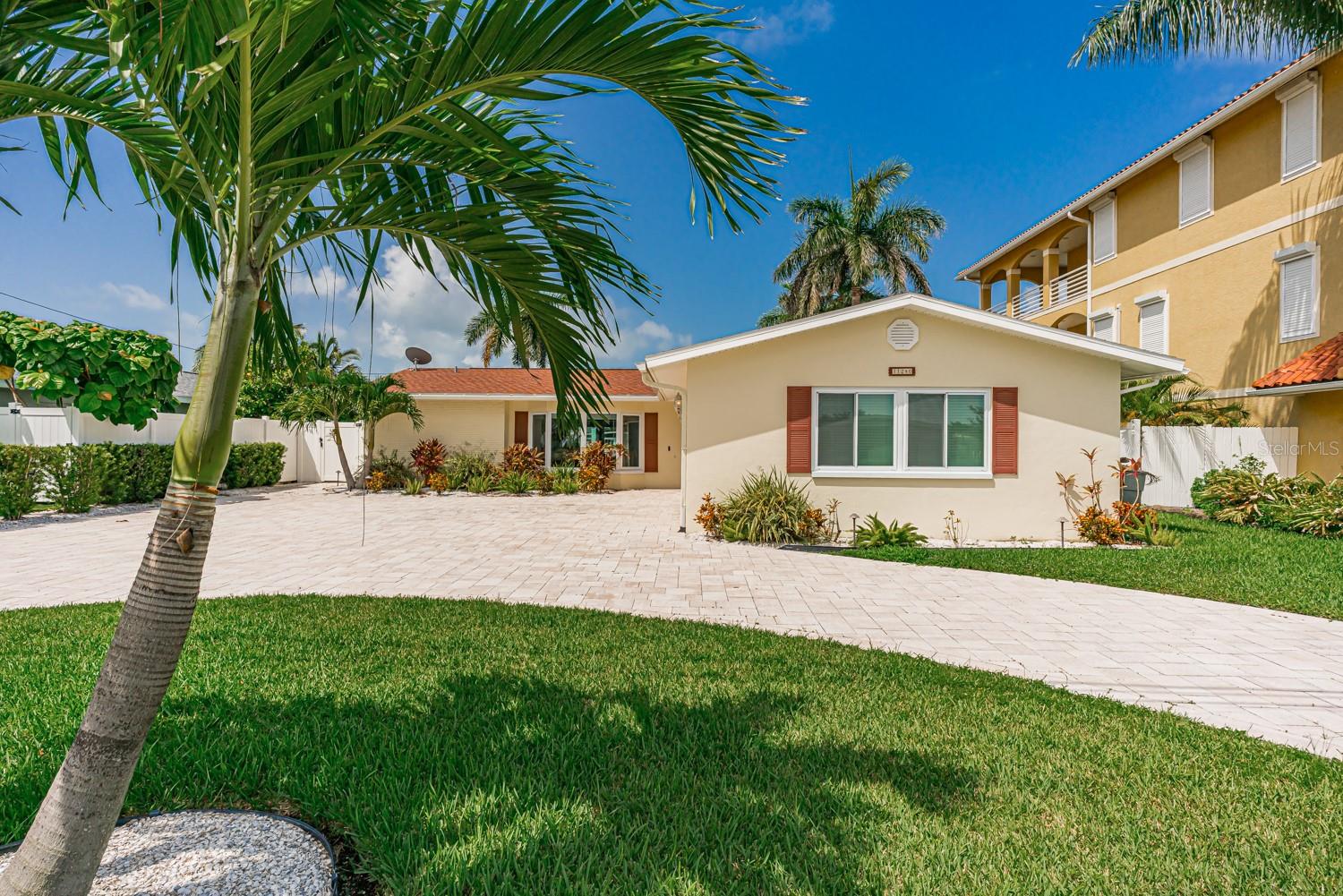 ISLE OF PALMS 2ND ADD - Residential Lease