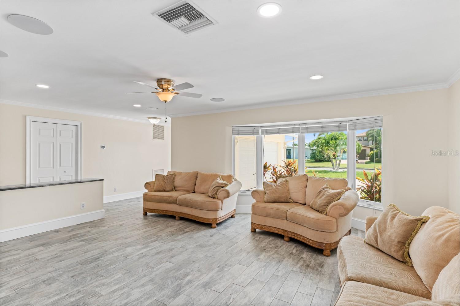 ISLE OF PALMS 2ND ADD - Residential Lease