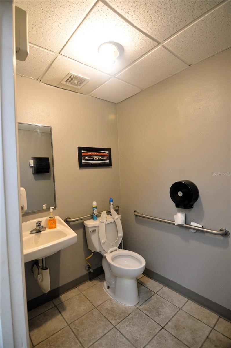 CITY ZEPHYRHILLS - Commercial Sale