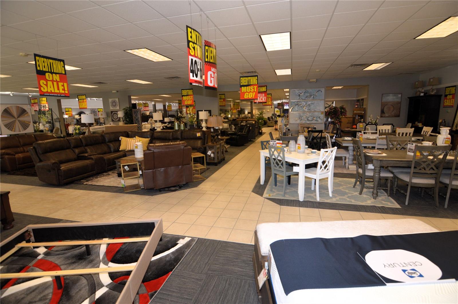 CITY ZEPHYRHILLS - Commercial Sale