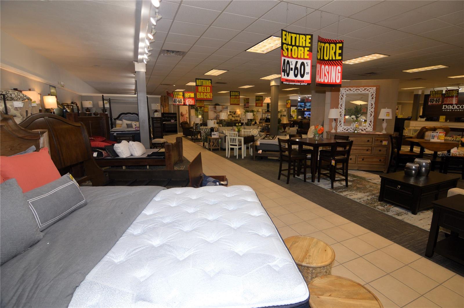 CITY ZEPHYRHILLS - Commercial Sale