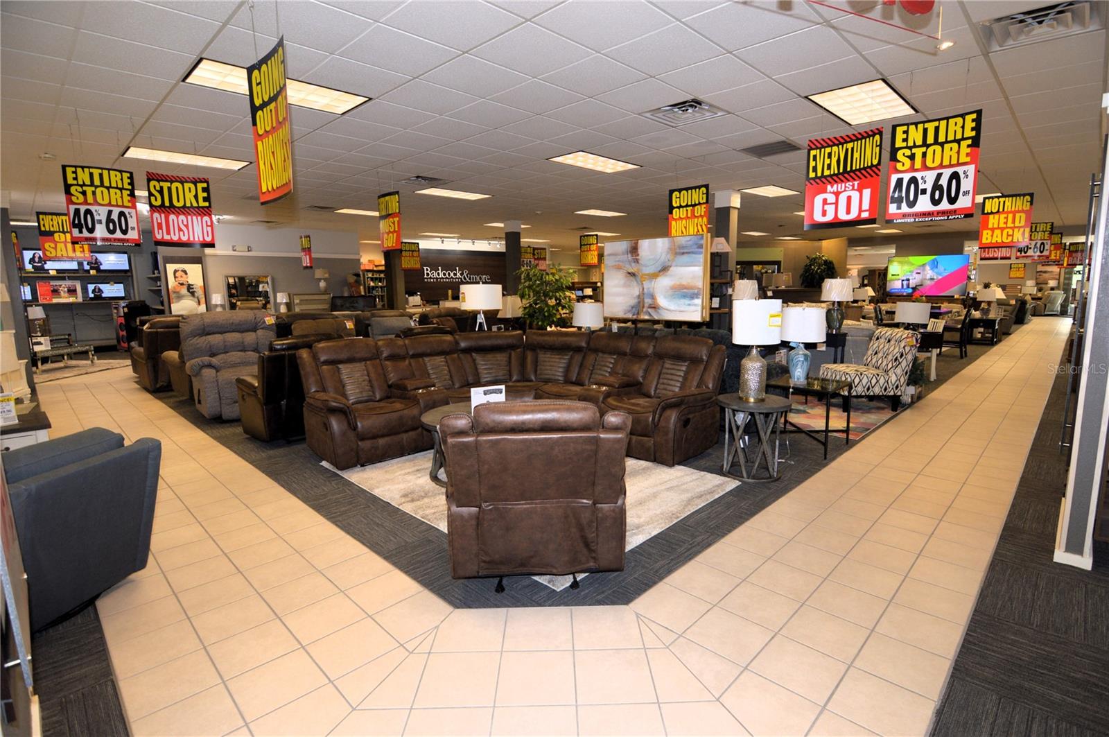 CITY ZEPHYRHILLS - Commercial Sale