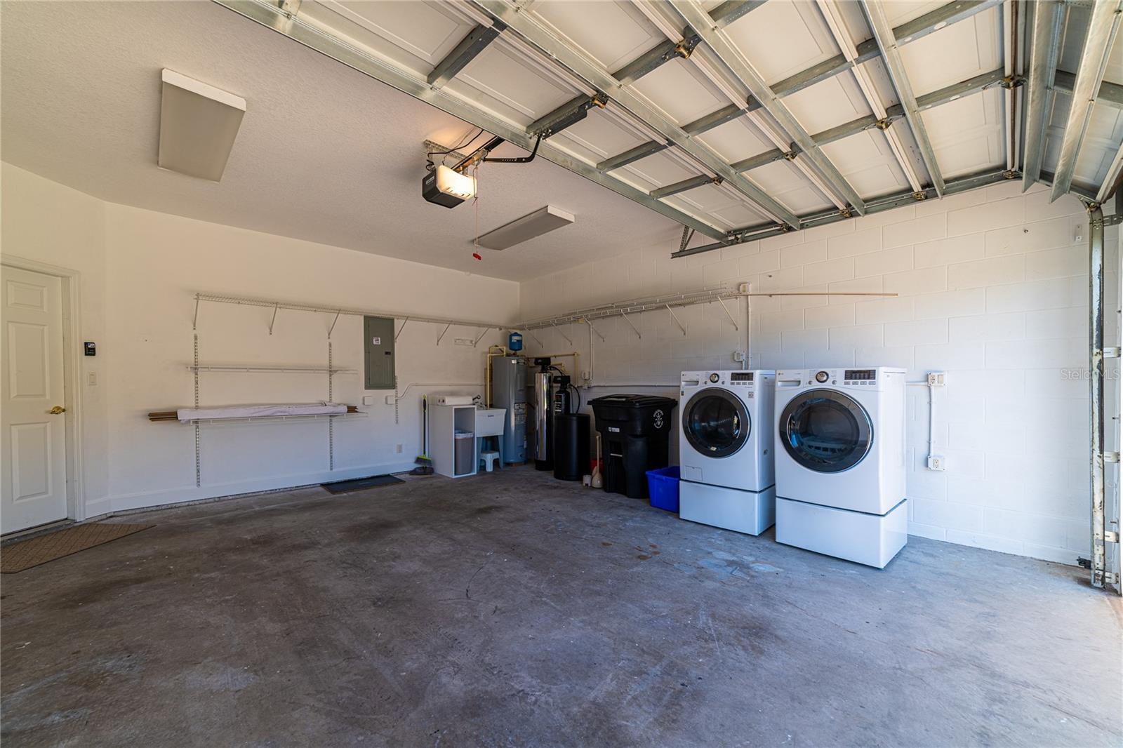 VILLAS DEL VERDE - Residential