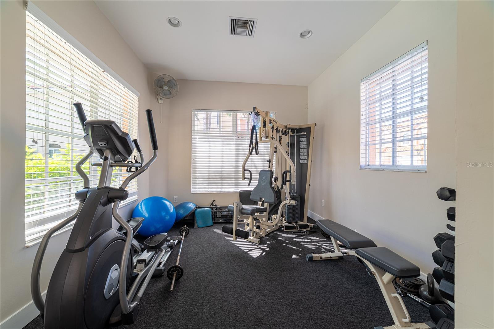 VILLAS DEL VERDE - Residential