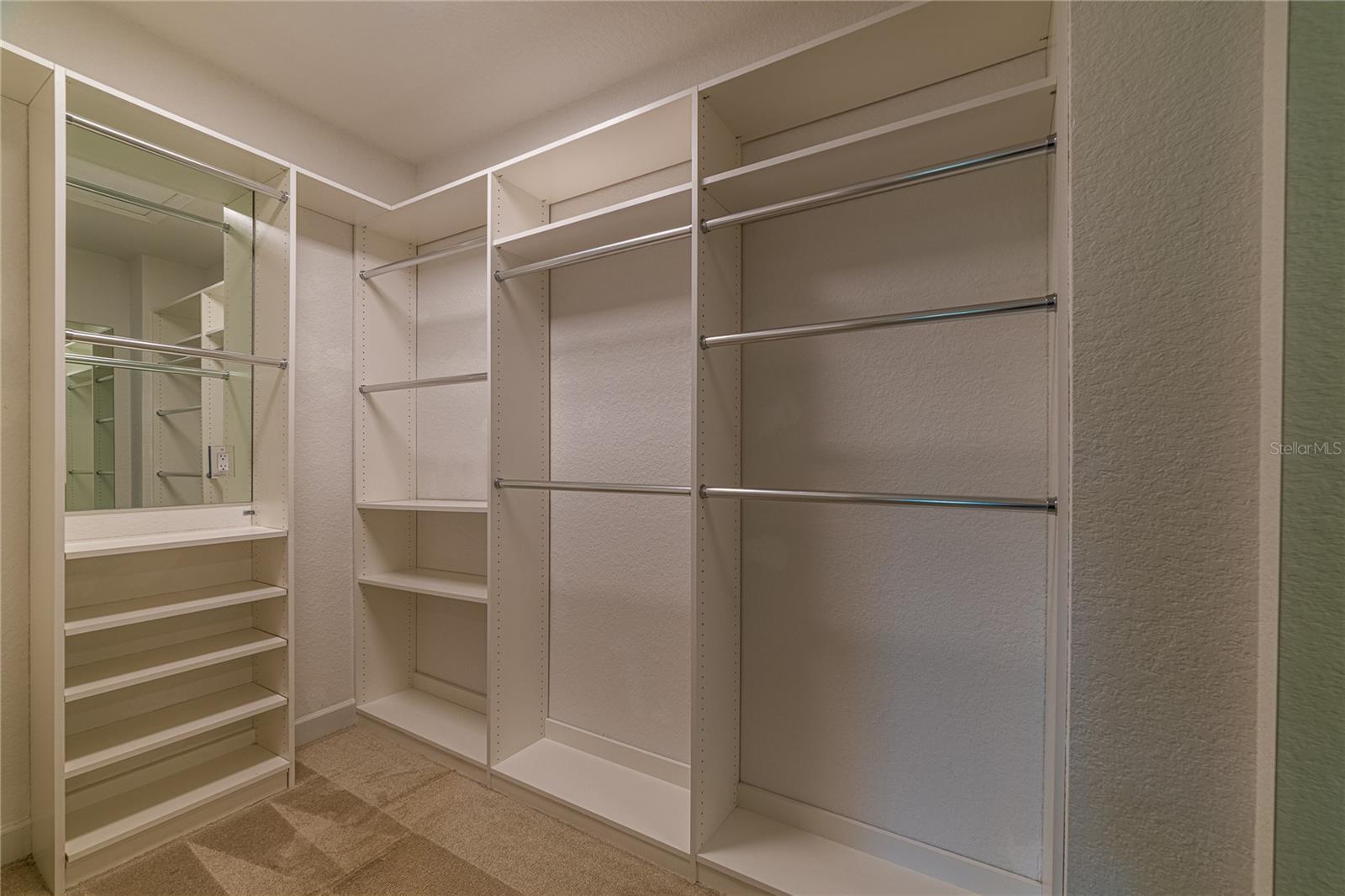 VILLAS DEL VERDE - Residential