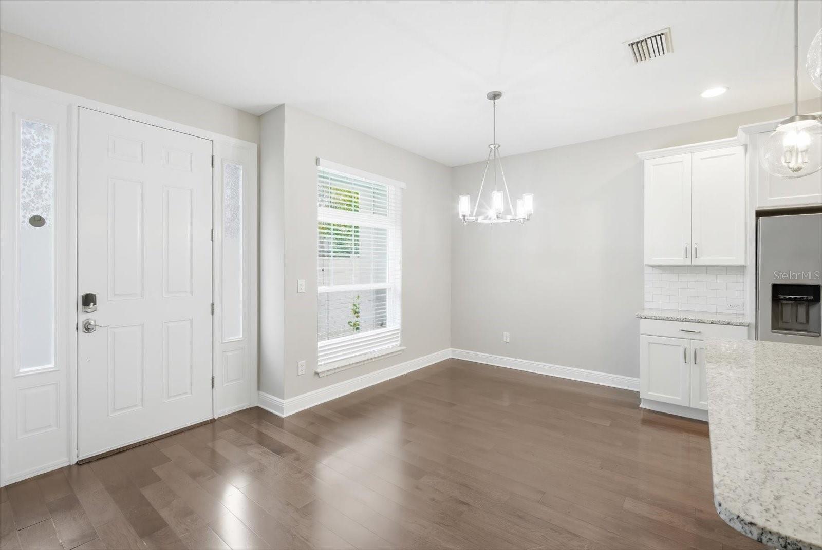 115 N ARRAWANA AVENUE 8