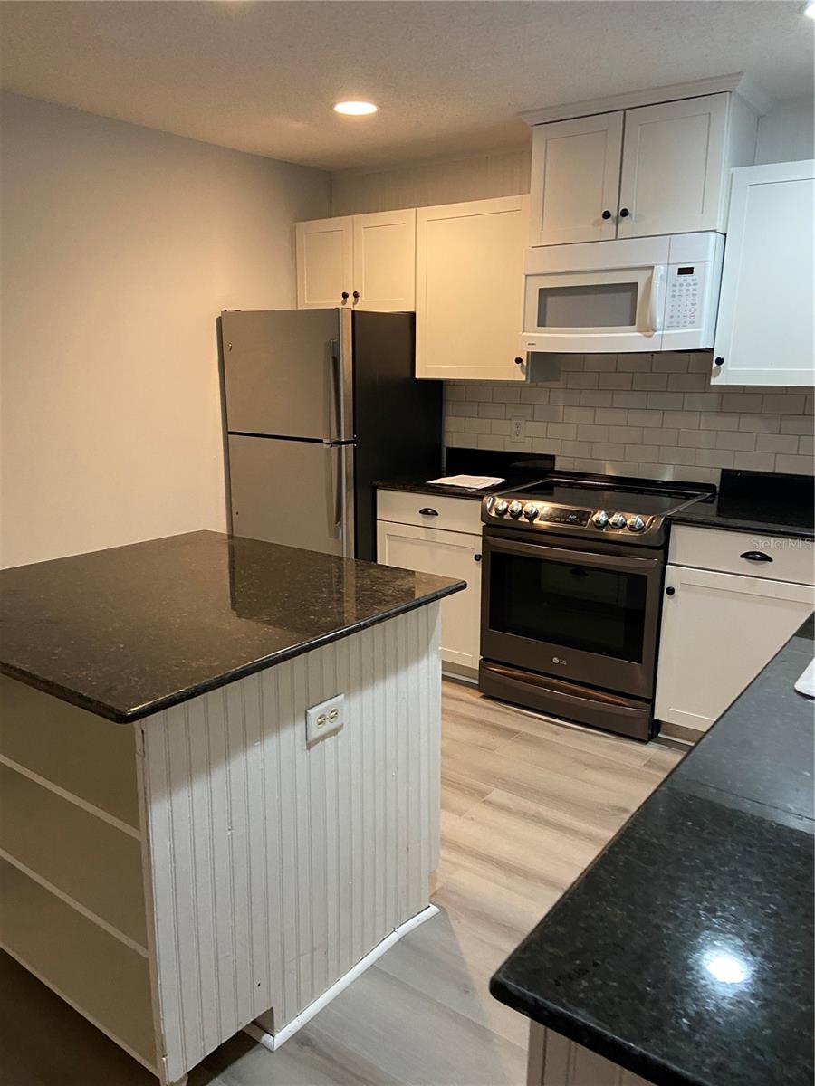 CITY ZEPHYRHILLS - Residential