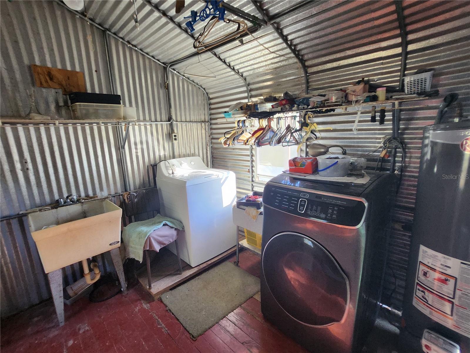 MEADOWS UN 04 - Residential