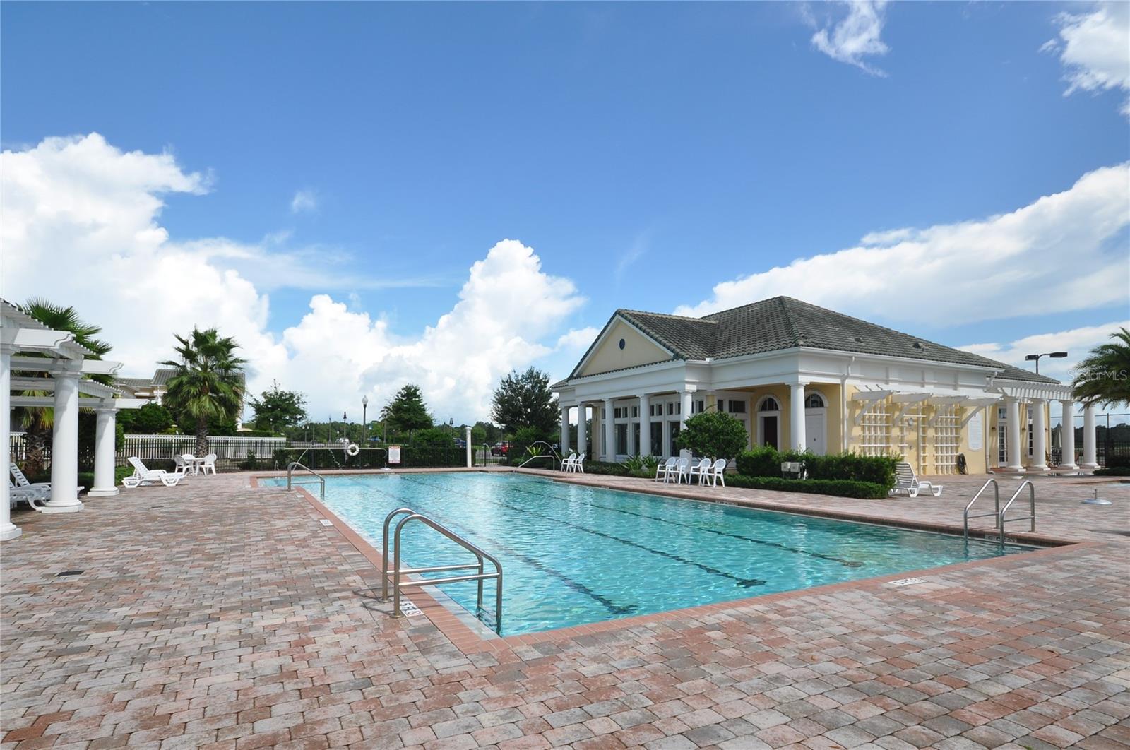 PROVIDENCE GARDEN HILLS 50S - Residential