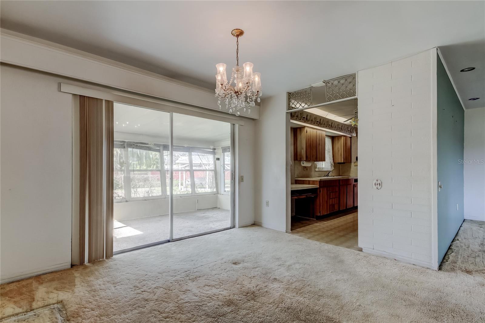 RIDGEWOOD GROVES - Residential