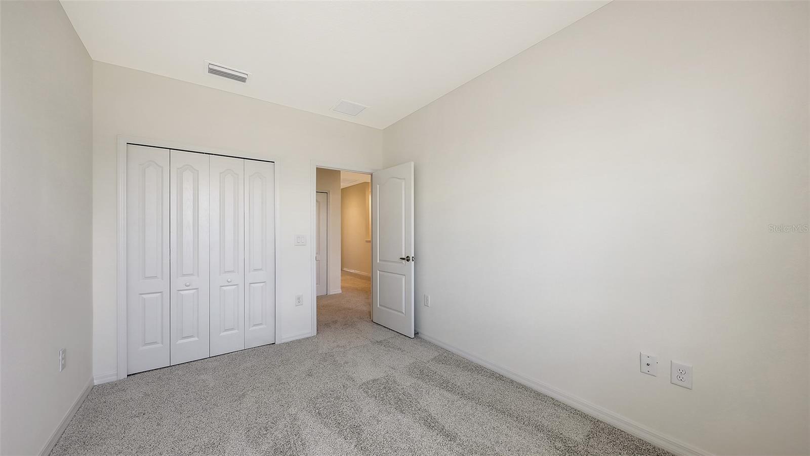 PALM GROVE AT LAKEWOOD RANCH - Residential