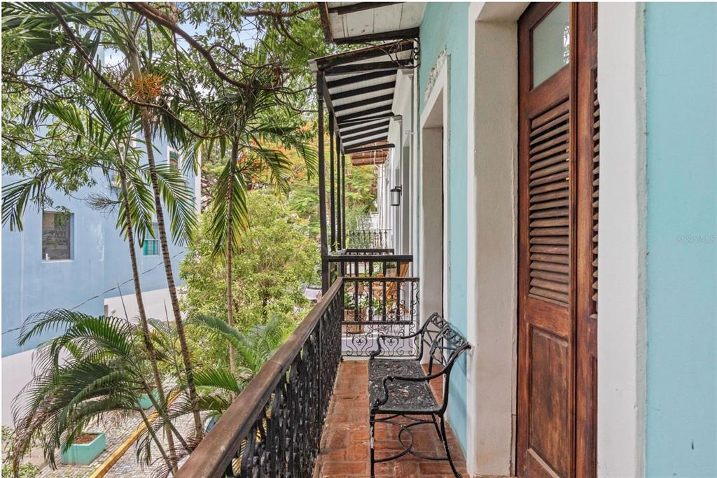 CALETA APARTMENTS - Residential