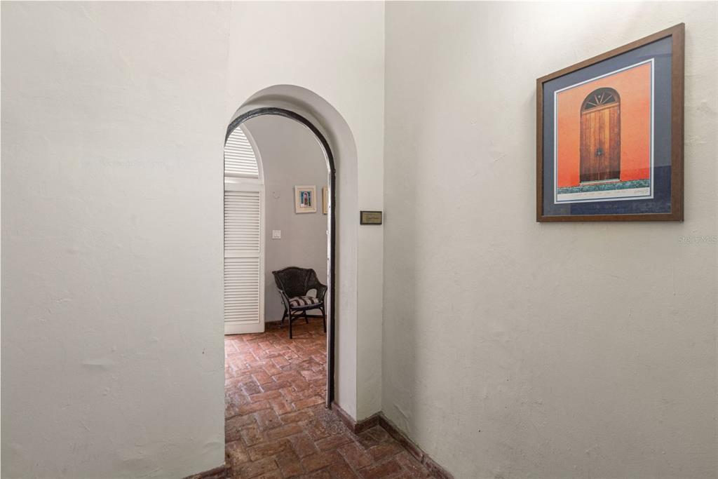 CALETA APARTMENTS - Residential