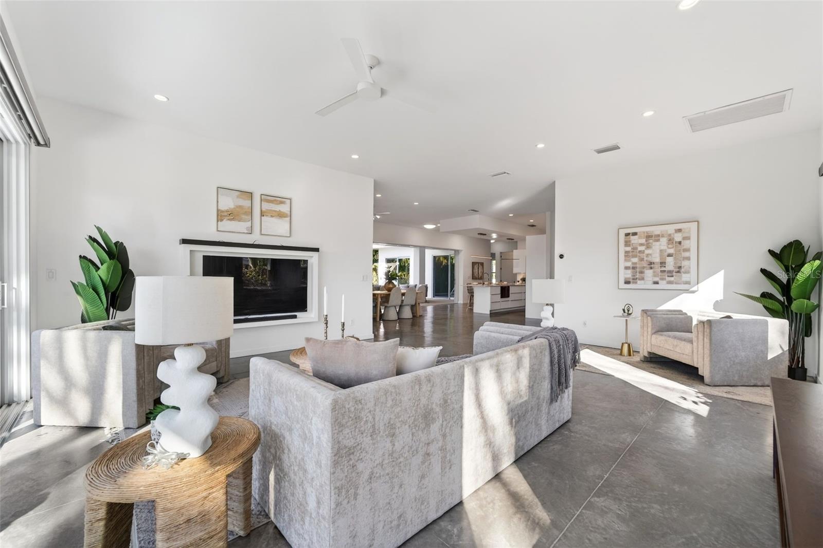 THE UPLANDS - Residential