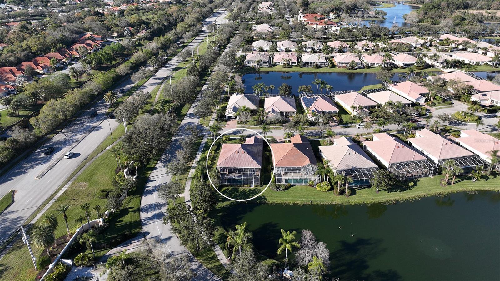 VILLAGEWALK - Residential